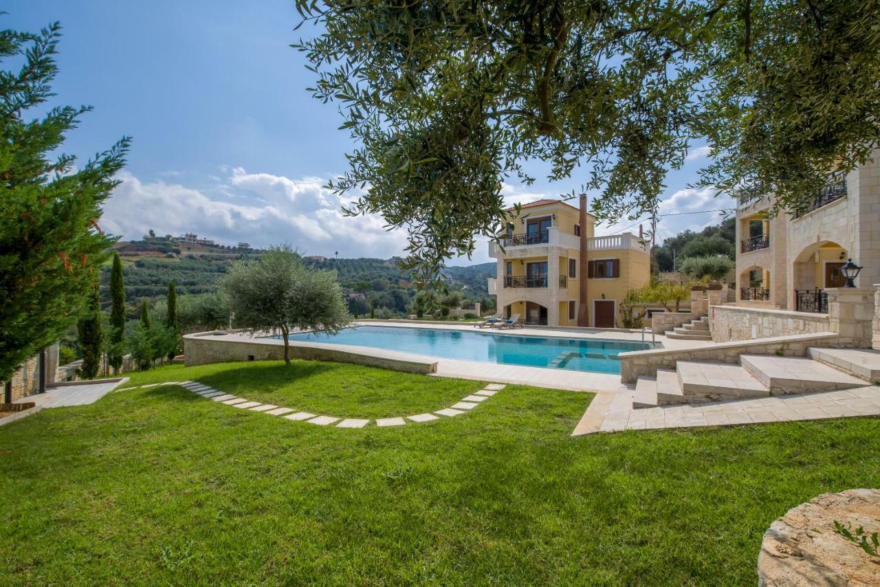 Casa Leone Suites Σταλός Εξωτερικό φωτογραφία